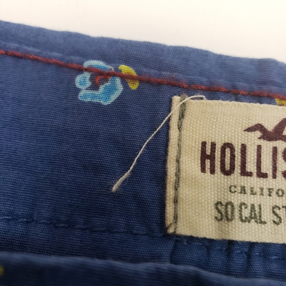 2/$20 Hollister Floral Print Shorts - Picture 10 of 12